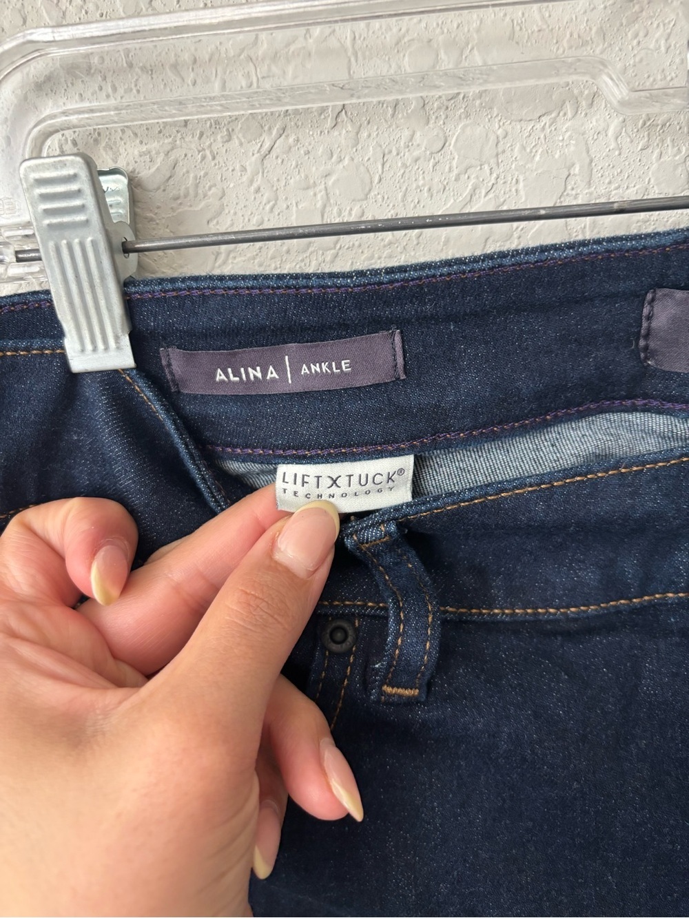 NYDJ Women's Dark High-Rise Alina Ankle Jeans Size 12 - Picture 6 of 8